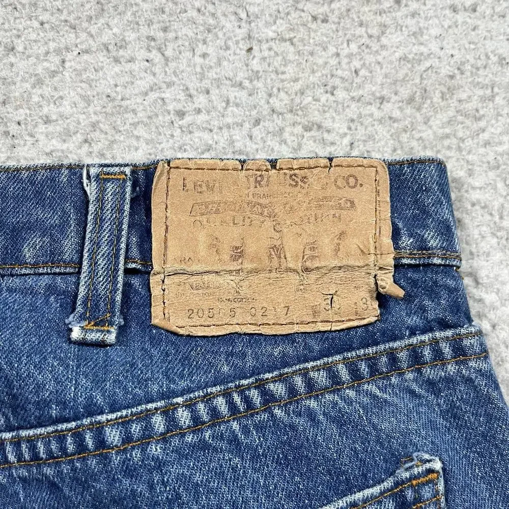 Levis good see